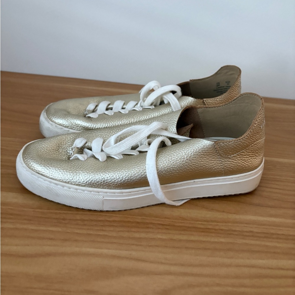 Sam Edelman Metallic Gold Textured Sneakers - Picture 6 of 7